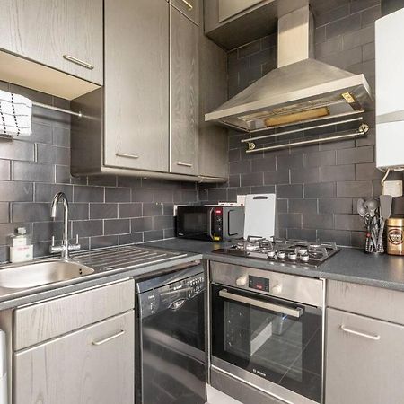 Cozy Flat In The Heart Of London Apartment Exterior foto